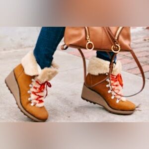 J Crew Nordic Winter Nubuck Leather Wedge Boots SZ 10
